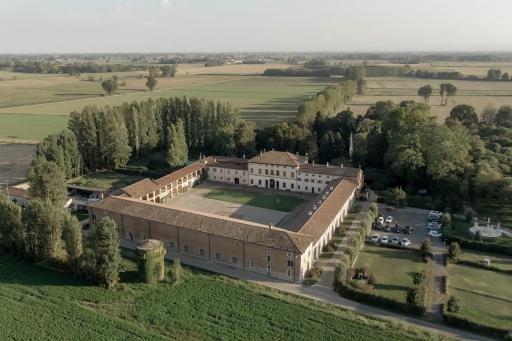 Veduta aerea di Cascina Farisengo a Bonemerse